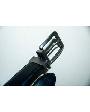 2 in 1 Double Sided Black and Brown Leather Belt for Men. View 4 - OnlineExpo.pk