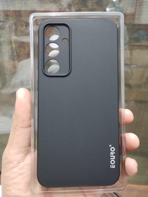 Black Eouro soft silicone cover for Samsung S23 fe View 2 - OnlineExpo.pk