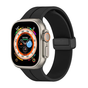 Apple Watch Magnetic D-Buckle Silicone Sport Band – 42mm/44mm/45mm/49mm (Series 1–11, SE & Ultra) View 3 - OnlineExpo.pk