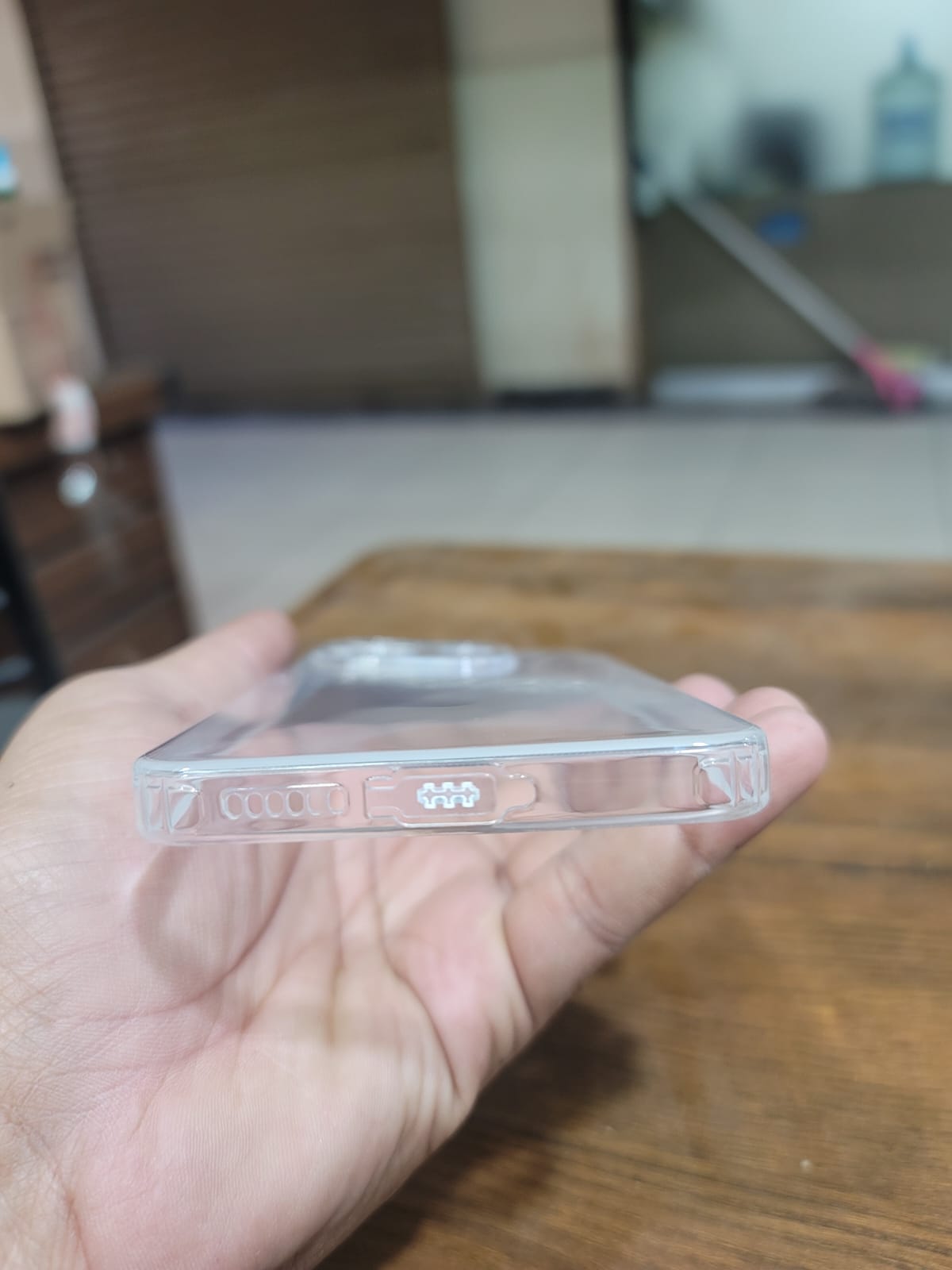Soft TPU Back cover for Redmi Note 14 4G Transparent with Camera protection Dust Proof Cap without edges View 2 - OnlineExpo.pk