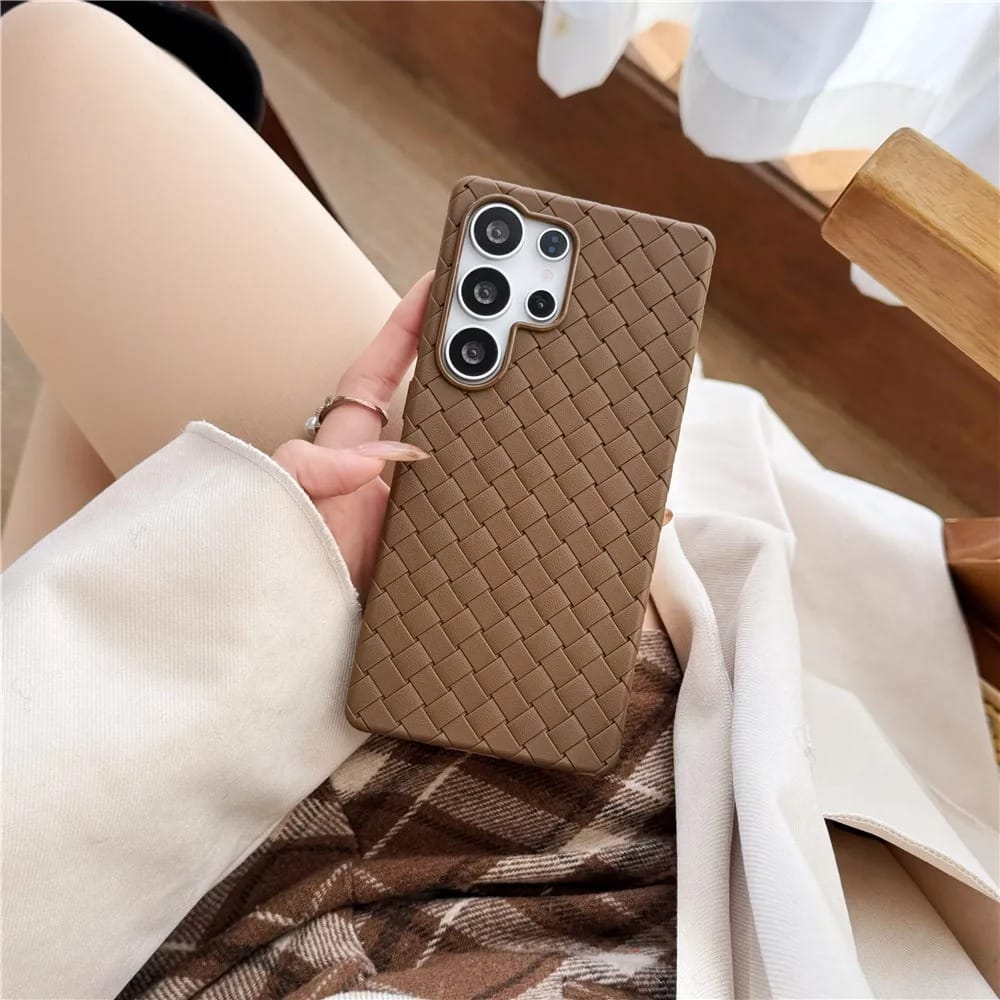 Back cover for S25 ultra Premium Quality Woven Pattern Back Cover for S25 Ultra Original Product Front View - OnlineExpo.pk