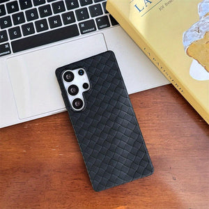 Back cover for S25 ultra Premium Quality Woven Pattern Back Cover for S25 Ultra View 3 - OnlineExpo.pk