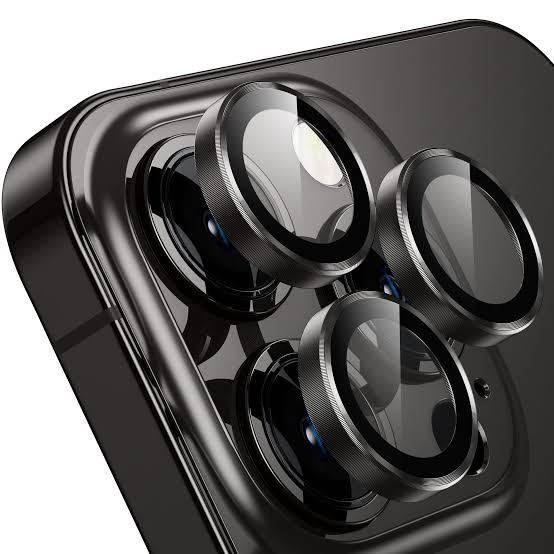 Space Black Camera Lens Protector for 14 Pro Original Product Front View - OnlineExpo.pk