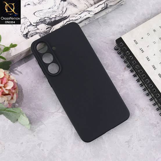 Black Eouro Soft Silicone Back Cover for Samsung S25 FE View 1 - OnlineExpo.pk