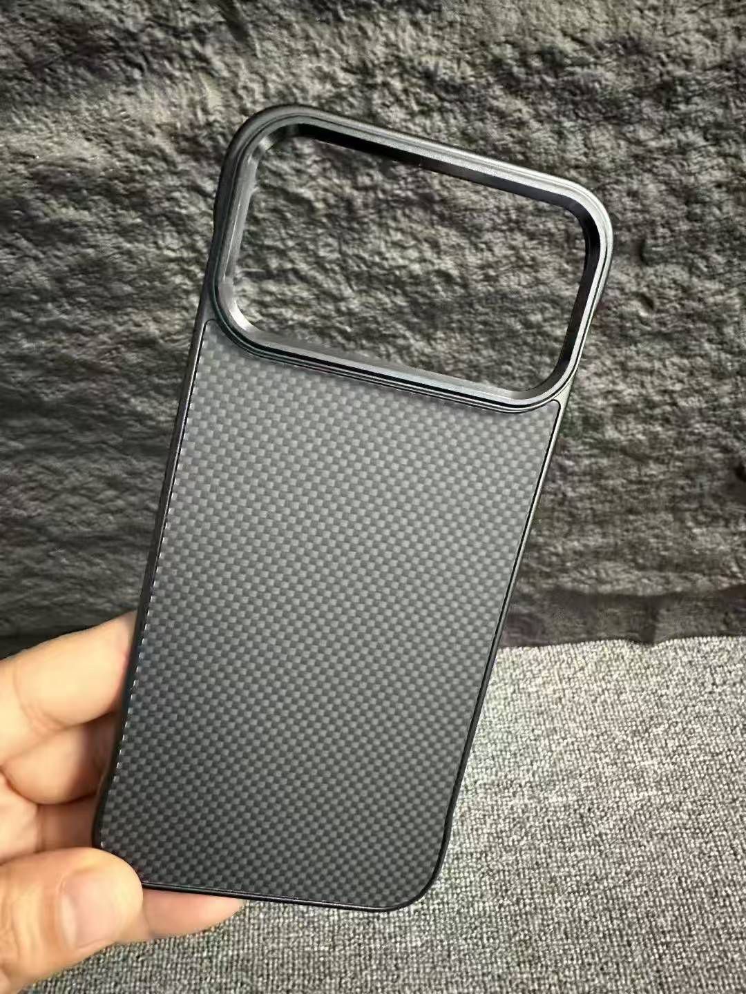 iPhone 17 Pro Max Bucksuiti Pitaka Style Carbon PC Case - Multicolor Slim Protective Back Cover Black Original Product Front