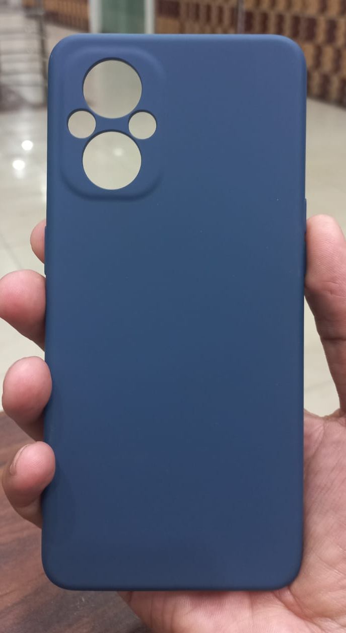 Premium Quality Soft Silicon Cover for F21 Pro 5G Back Case View 4 - OnlineExpo.pk