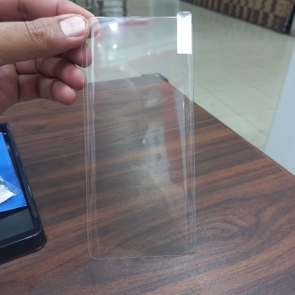 UV Lito full glue glass Tempered 3D Screen Protector For Reno 6 Pro View 2 - OnlineExpo.pk