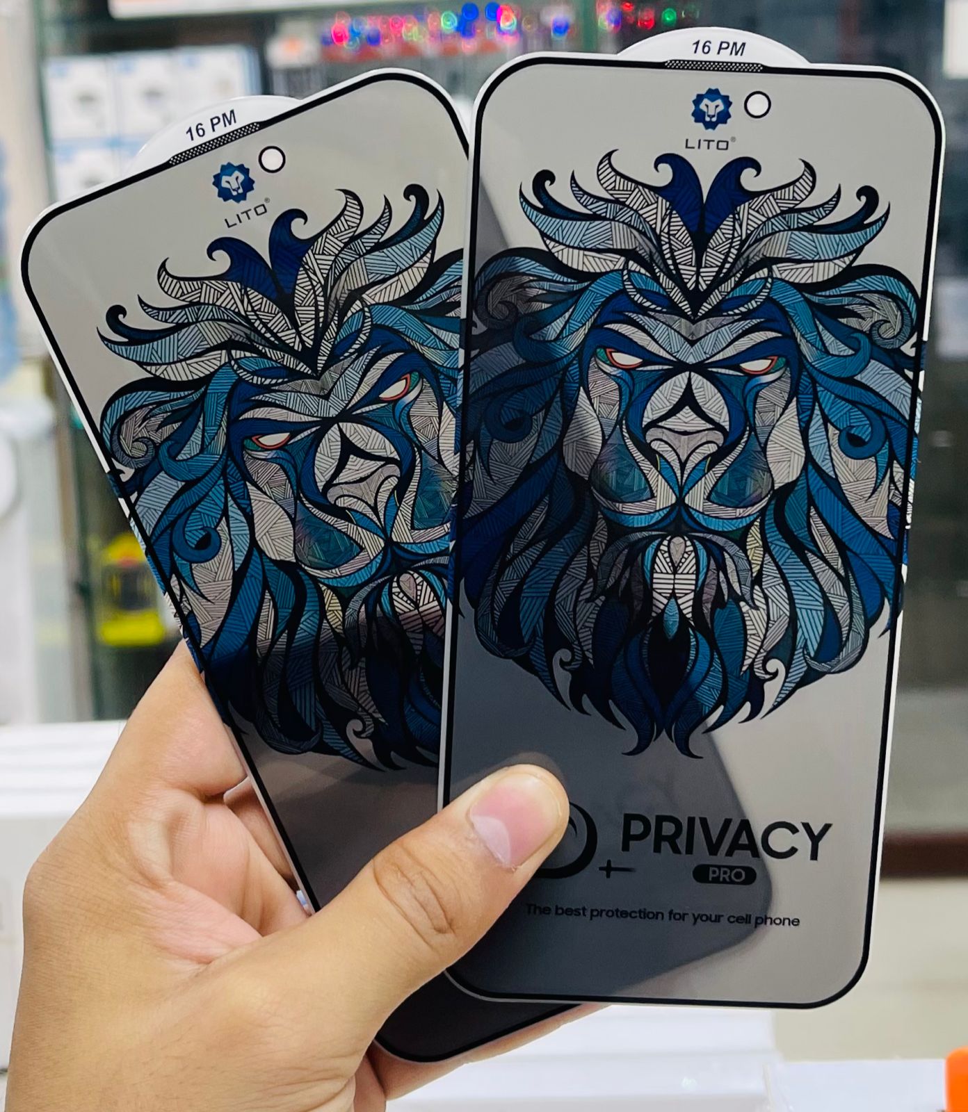 iPhone 16 Pro Max LITO D+ Dustproof Privacy Glass Original Product Front View - OnlineExpo.pk